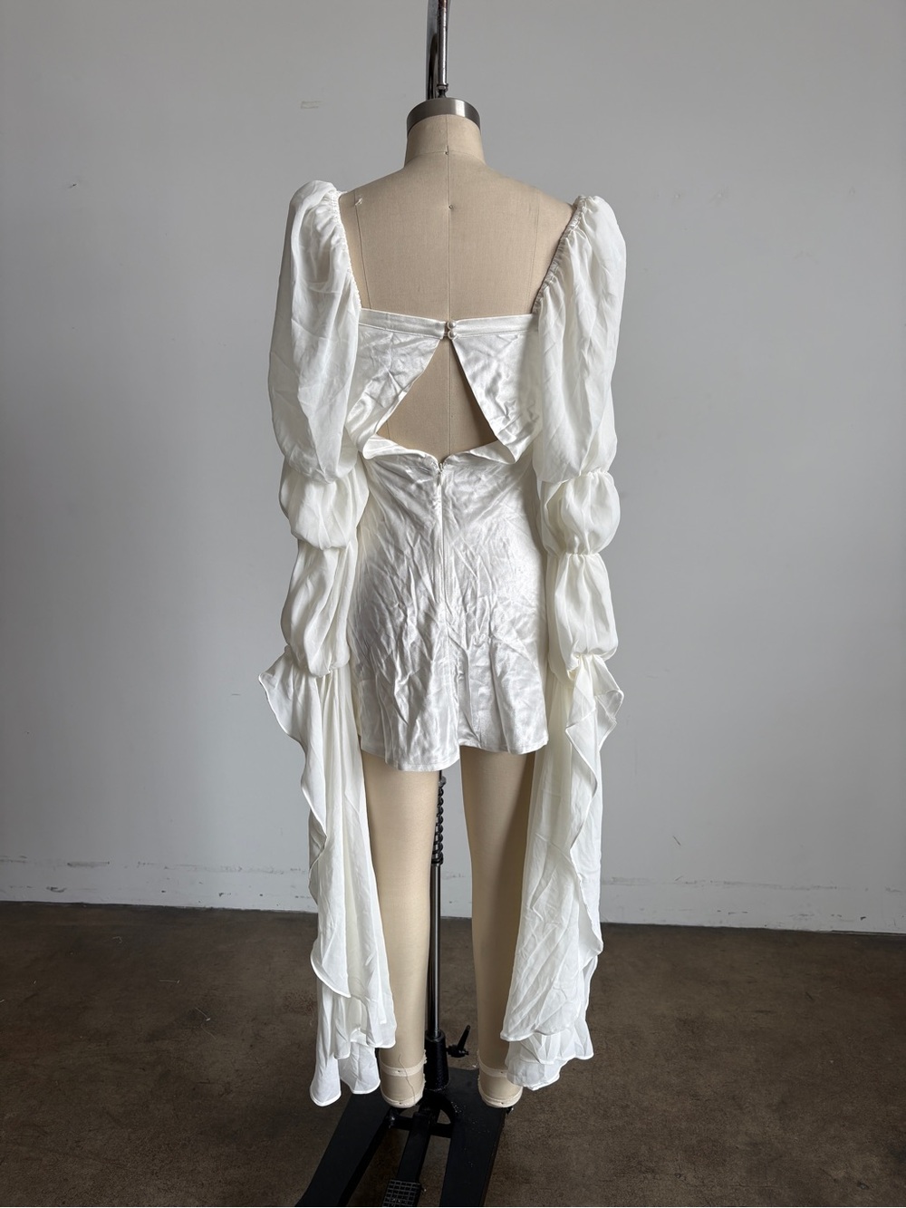 $329 NWT For Love And Lemons “Willow” Ruched Mini Dress Sz X-Large - Picture 8 of 9